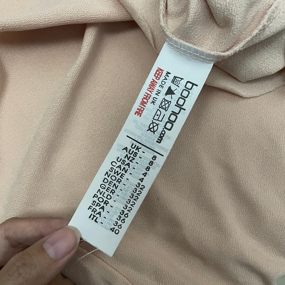 Boohoo Peach-Colored Cold Shoulder Top - Picture 5 of 10